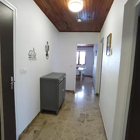 Apartment Pivoine